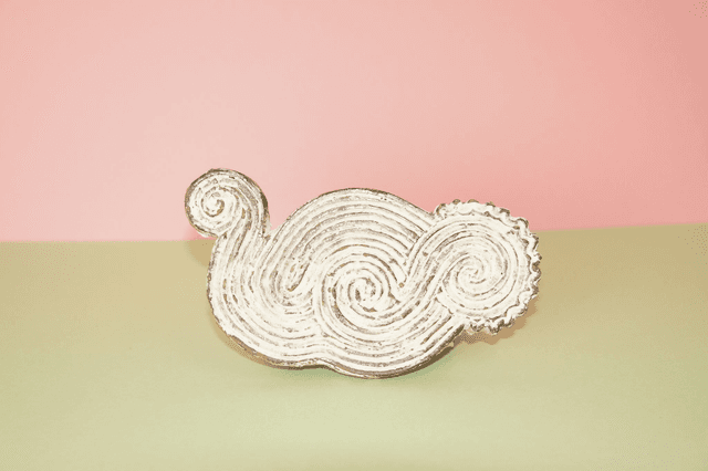 Uzumaki plate